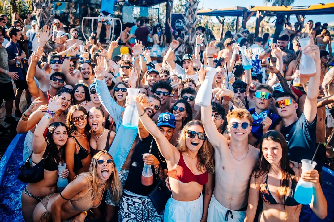 ! ✨ We don’t really know but what we do know is WE CAN (2)